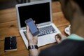 Mobiles Leben, auch im Auto versichert mit der Autinhaltsversicherung Viel Elektronik bleibt im Auto, mit der Autoinhaltsversicherung versichert.